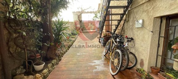 Apartamento de 2 dormitorios en Colle di Val d'Elsa, Italy No. 49548 35