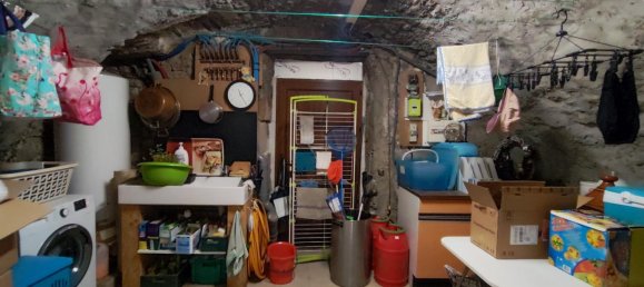 4 chambres Maison à Uzer, France No. 268891 8