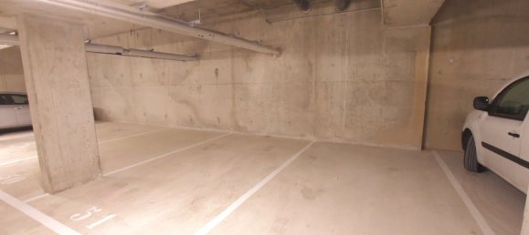 12m² Parking in Nanterre, France No. 115440 4