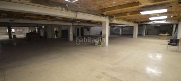 1656m² Commercial property in Barcelona, Spain No. 112512 11