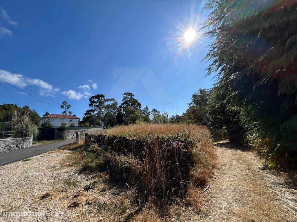 1440m² Land in Paredes de Coura, Portugal No. 276245