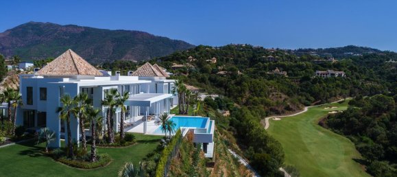 6 bedrooms Villa in Benahavis, Spain No. 610 30