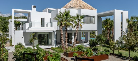 6 bedrooms Villa in Benahavis, Spain No. 610 23