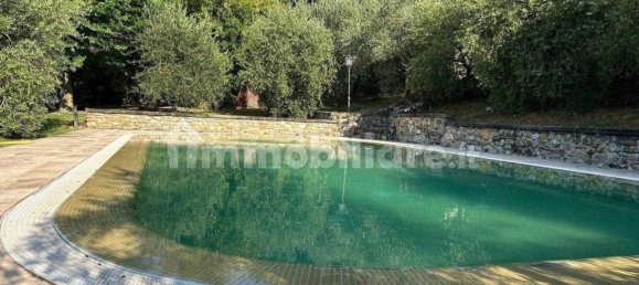 2 bedrooms House in Vicchio, Italy No. 200469 4