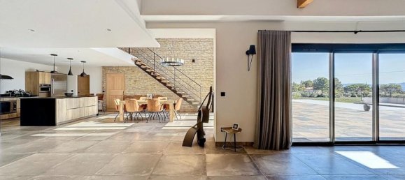 8 rooms House in Aix-en-Provence, France No. 346899 7