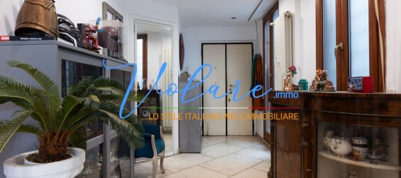 3 chambres Appartement à Rome, Italy No. 313734 2