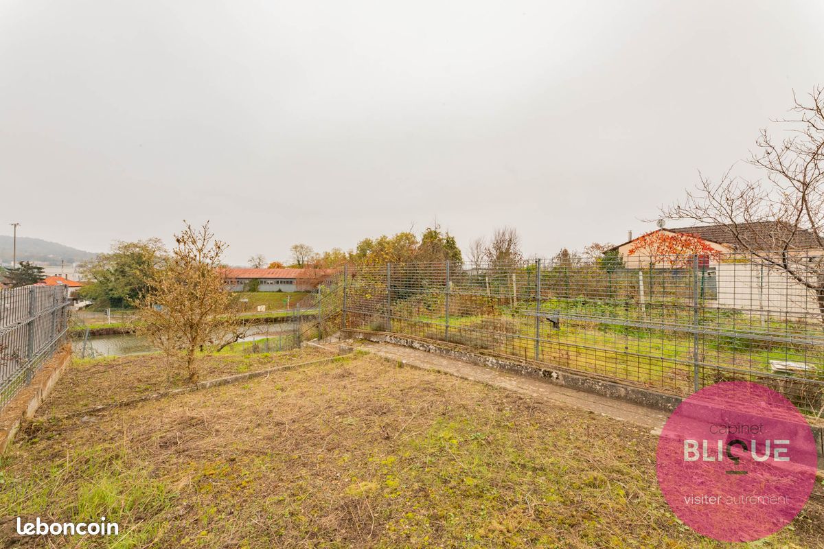 2 bedrooms Apartment in Maxeville, France No. 155014