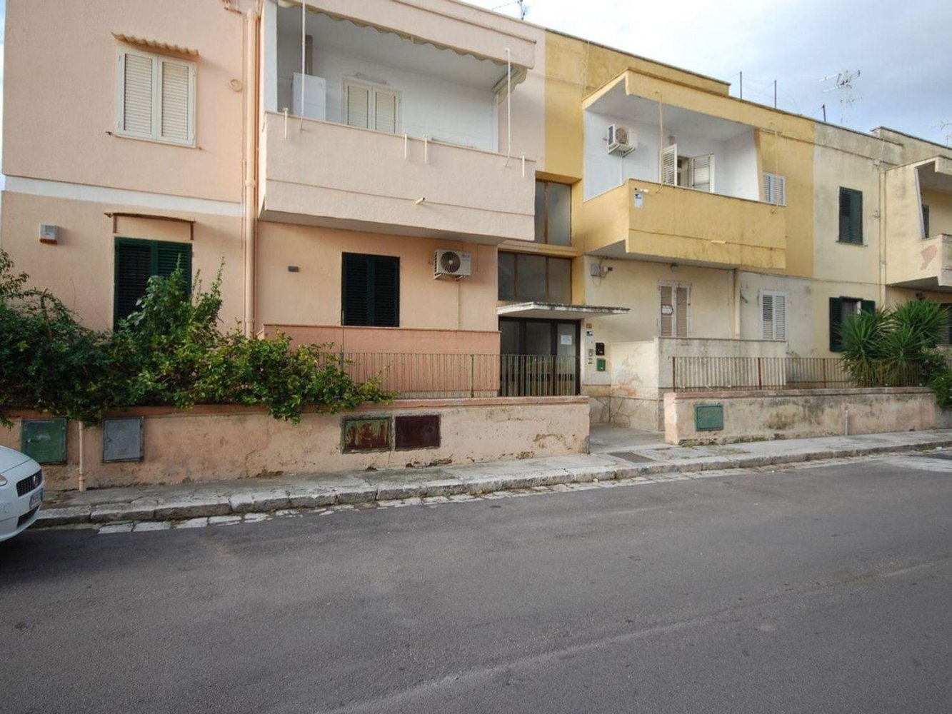 5 Schlafzimmer Wohnung in Novoli, Italy, Nr. 369816