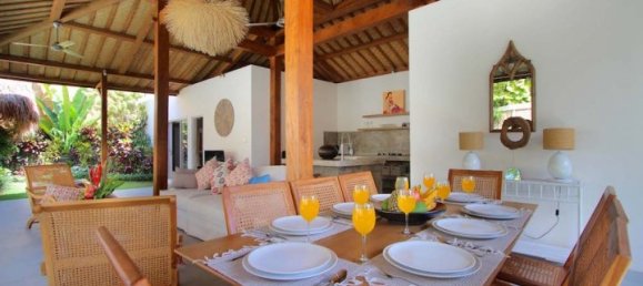 4 Schlafzimmer Villa in Seminyak, Indonesia, Nr. 3365 5