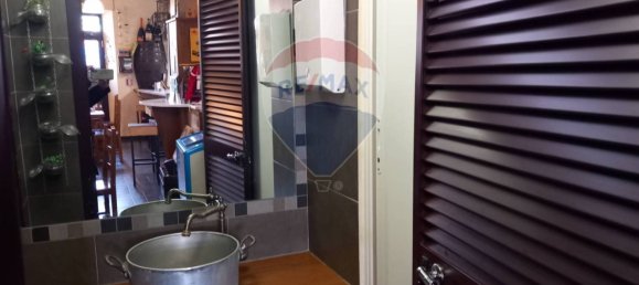 1غرفة عقار تجاري في Vado Ligure, Italy رقم 206362 8