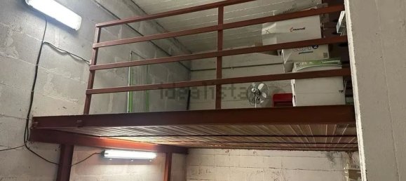  مرآب في Rome, Italy 23متر مربع رقم 48555 4