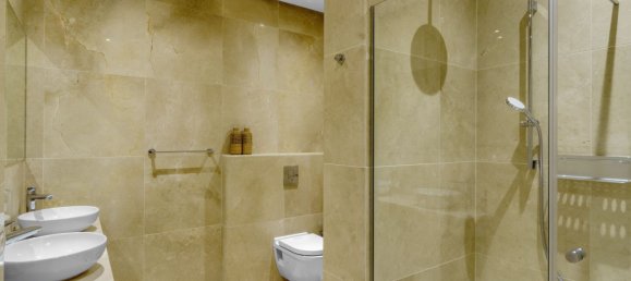 5 bedrooms Villa in El Madronal, Spain No. 19573 30