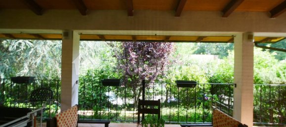 4 bedrooms Villa in Serramazzoni, Italy No. 310268 4