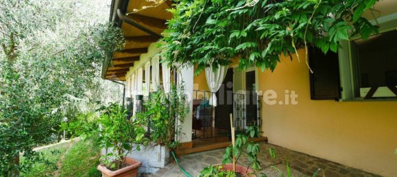 4 bedrooms Villa in Serramazzoni, Italy No. 310268 8