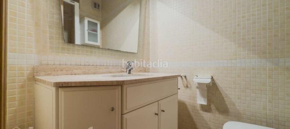 4 bedrooms Apartment in Eixample, Spain No. 155726 20