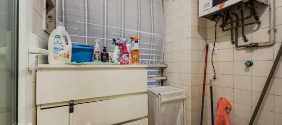 4 bedrooms Apartment in Eixample, Spain No. 155726 24