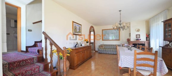 3 Schlafzimmer Haus in Assisi, Italy, Nr. 72820 9