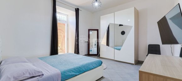 3 rooms Apartment in Bologna, Italy No. 121449 9