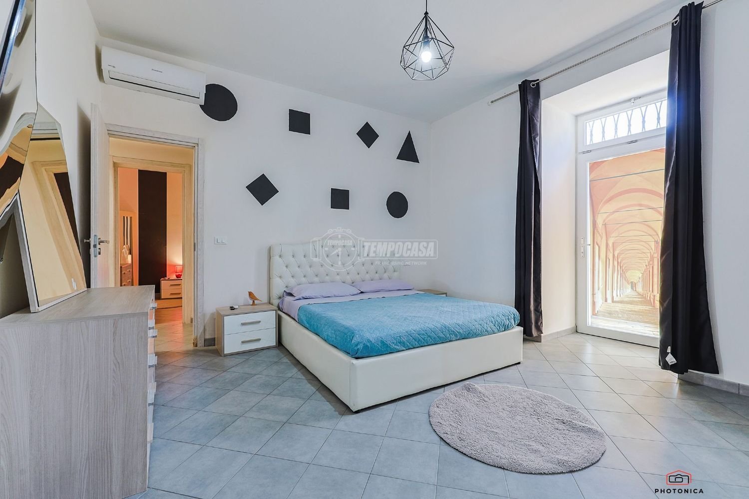 3 rooms Apartment in Bologna, Italy No. 121449