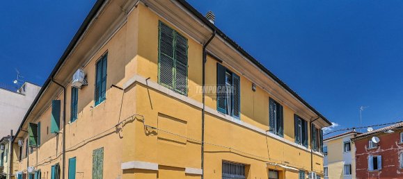3 rooms Apartment in Bologna, Italy No. 121449 20