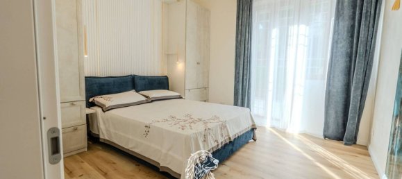Apartamento de 2 dormitorios en Lesa, Italy No. 292460 6