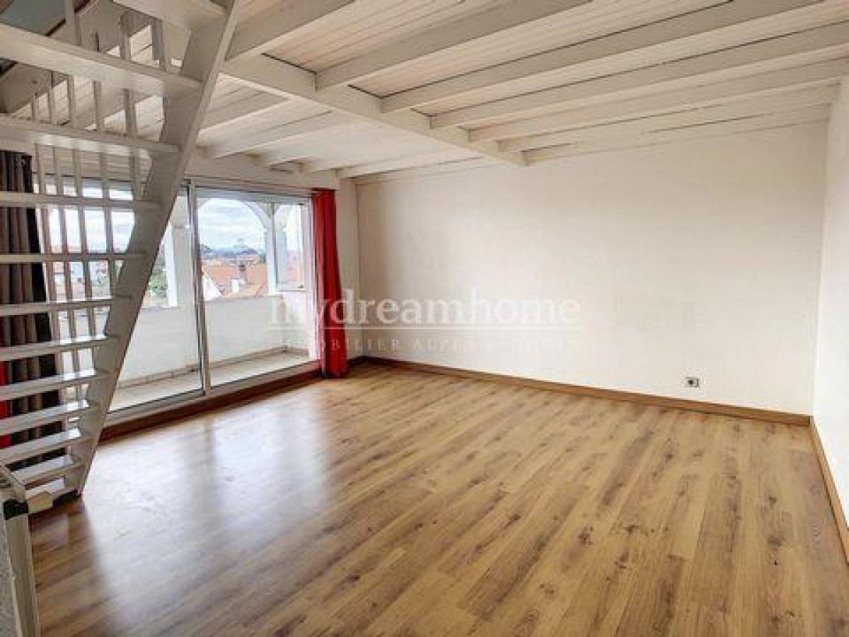 3 bedrooms Condo in Biarritz, France No. 4381