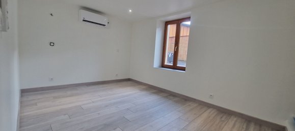 3 Schlafzimmer Haus in Bertrichamps, France, Nr. 79233 5