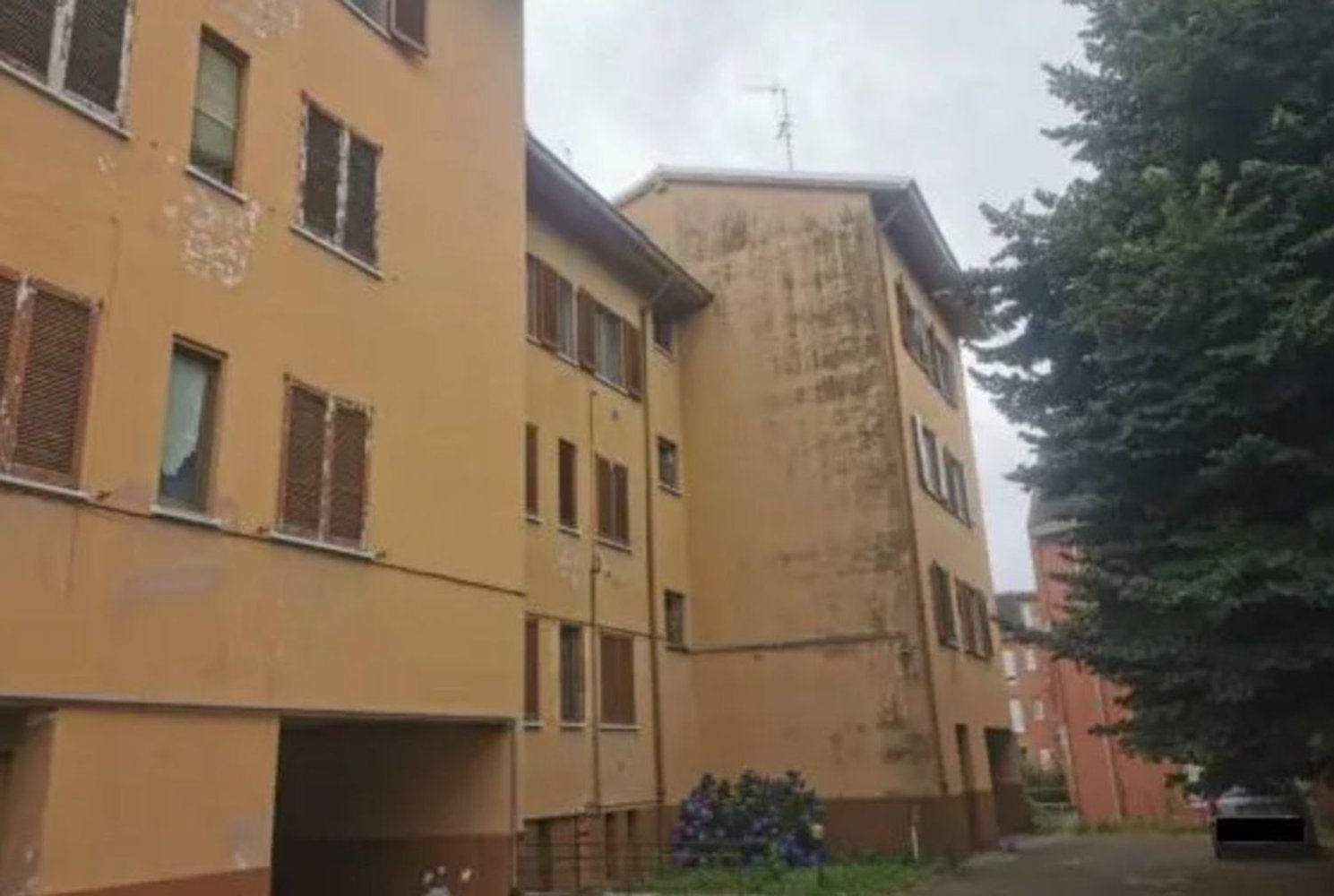 3 rooms Apartment in Turbigo, Italy No. 16807