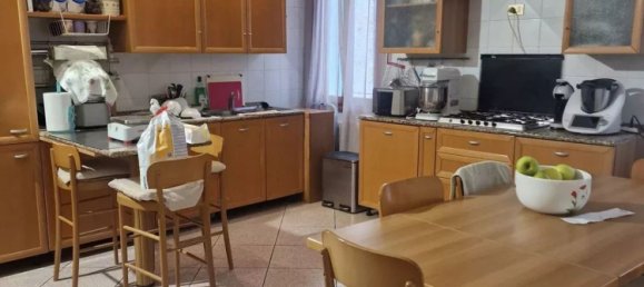 4 rooms Apartment in Venice, Italy No. 288519 2