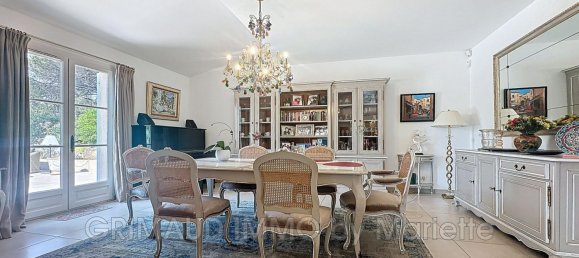4 bedrooms Villa in Grimaud, France No. 332403 4