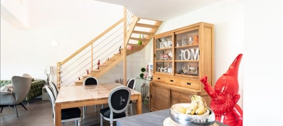 3 Schlafzimmer Haus in La Chapelle-sur-Erdre, France, Nr. 343098 2