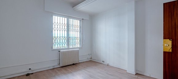 2 Schlafzimmer Büro in Paris, France, Nr. 187651 3