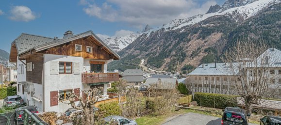 3 bedrooms Apartment in Chamonix-Mont-Blanc, France No. 1270 8