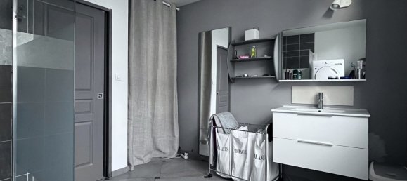 Bâtiment à Valenciennes, France 176m² No. 71431 2