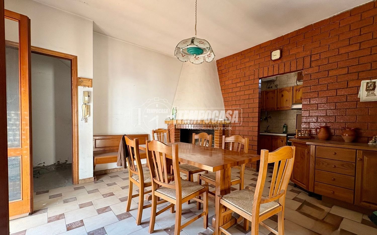 Casa de 6 dormitorios en Frignano, Italy No. 347315