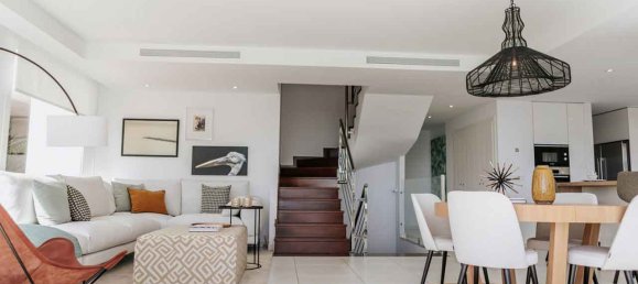 4 bedrooms Villa in Benalmadena, Spain No. 570 10