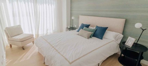 4 bedrooms Villa in Benalmadena, Spain No. 570 6