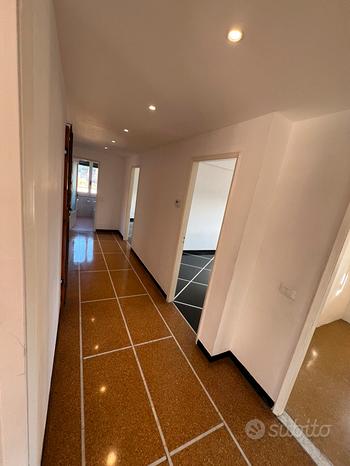 5 rooms Apartment in Sestri Levante, Italy No. 276919