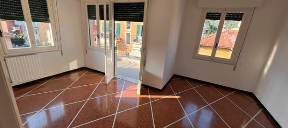 5 rooms Apartment in Sestri Levante, Italy No. 276919 3