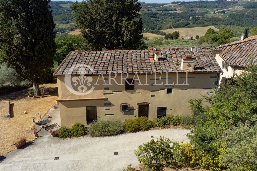 Villa T4 em San Casciano in Val di Pesa, Italy N.º 78417
