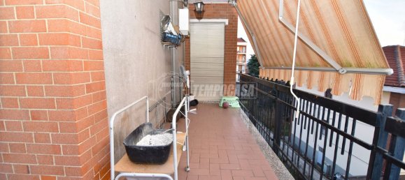 3 bedrooms Apartment in Volpiano, Italy No. 77273 11