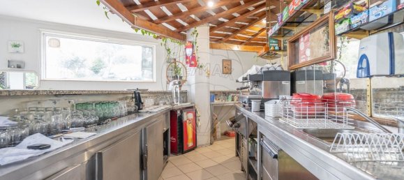 240m² Commercial property in Riba de Ave, Portugal No. 37034 13