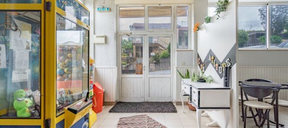 240m² Commercial property in Riba de Ave, Portugal No. 37034 9