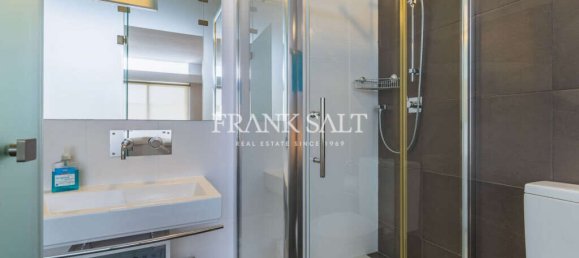 Apartamento de 3 dormitorios en Saint Julian's, Malta No. 8655 16