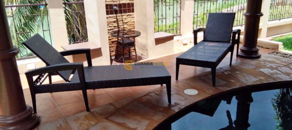 4 bedrooms Cafe / restaurant in Chonburi, Thailand No. 1892 10