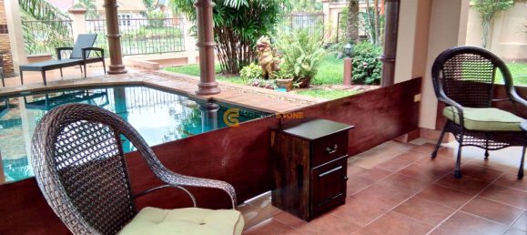 4 bedrooms Cafe / restaurant in Chonburi, Thailand No. 1892 6