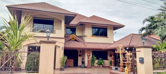 4 bedrooms Cafe / restaurant in Chonburi, Thailand No. 1892 14