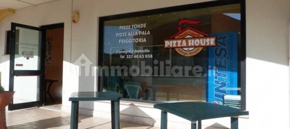 1-salle Propriété commerciale à Anguillara Sabazia, Italy No. 50170 3