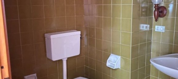 5 rooms Apartment in Carmagnola, Italy No. 271694 34