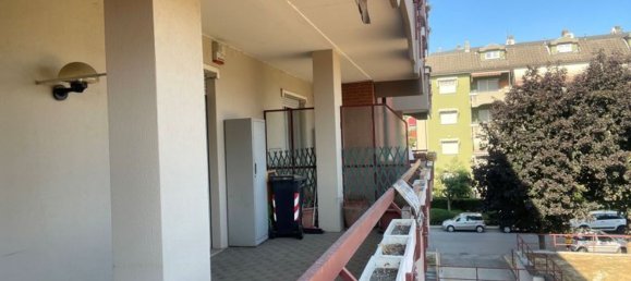 5 rooms Apartment in Carmagnola, Italy No. 271694 23